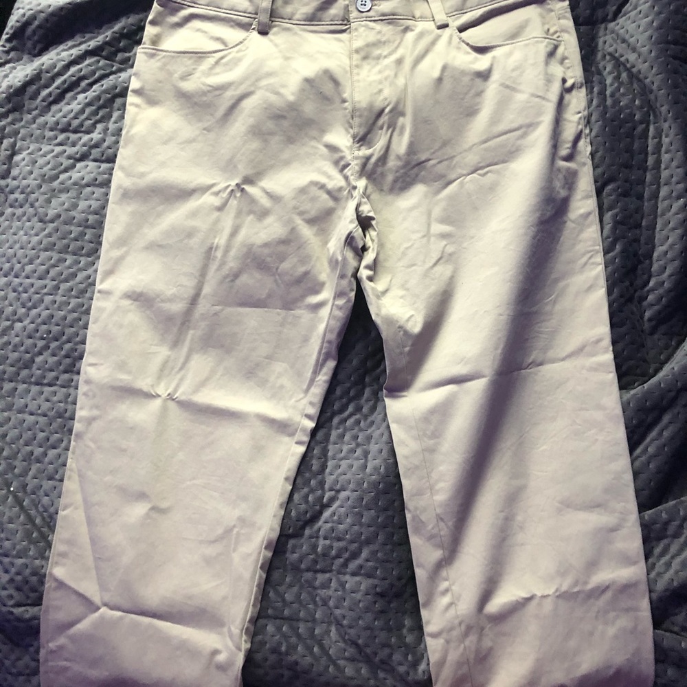 Men’s Calvin Klein khakis